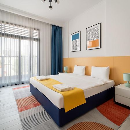 Izzzi Life Mint Aparthotel Dubai Exterior photo
