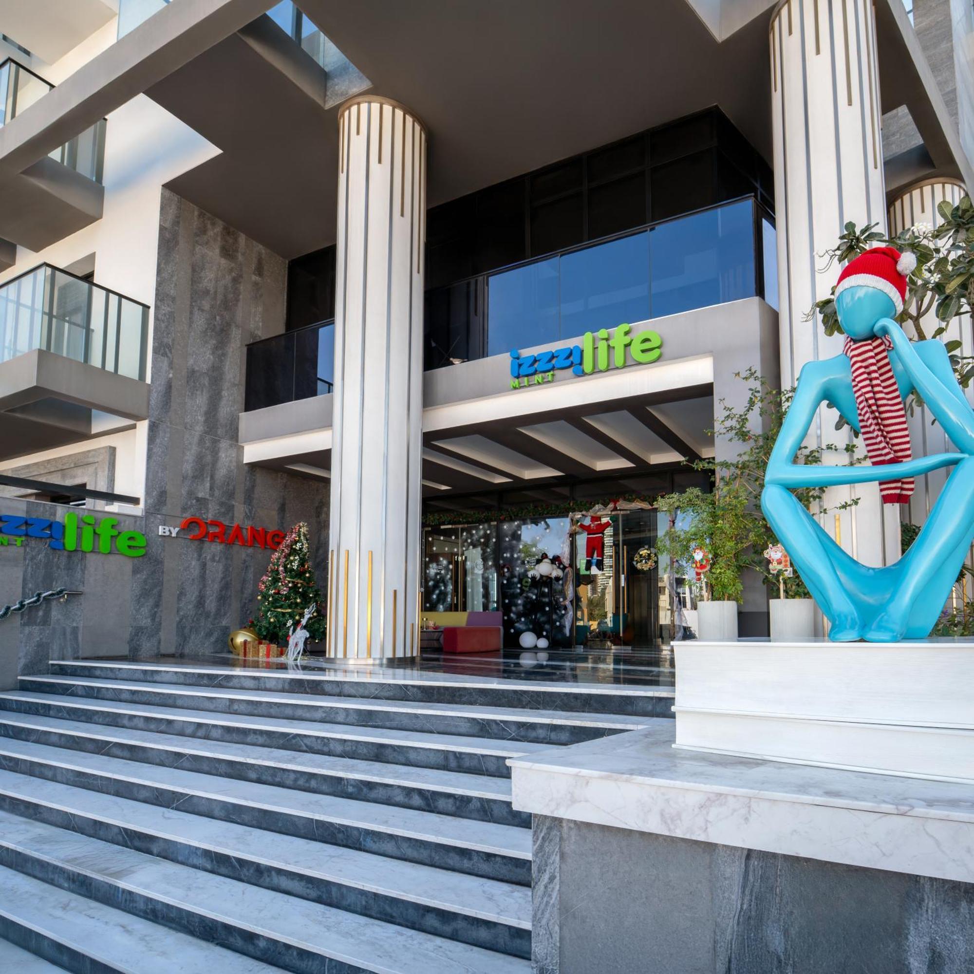 Izzzi Life Mint Aparthotel Dubai Exterior photo